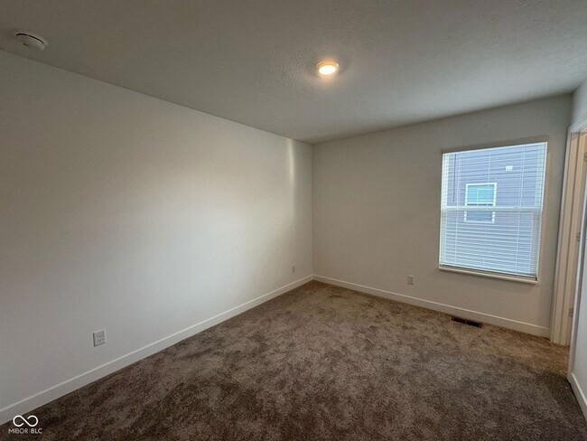 Building Photo - 11724 Aubrey Ln