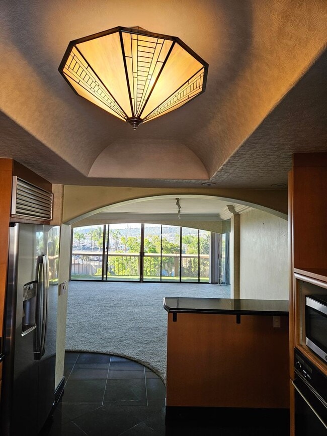 Building Photo - Live at Le Rondelet - Two Bedrooms and Views!