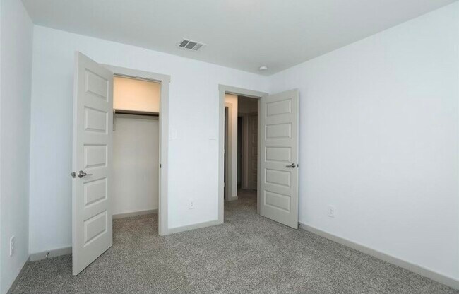 Building Photo - 7311 Ramsgate Cliff Ln