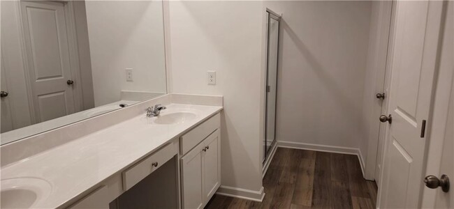 Building Photo - 2801 Habibi Ct