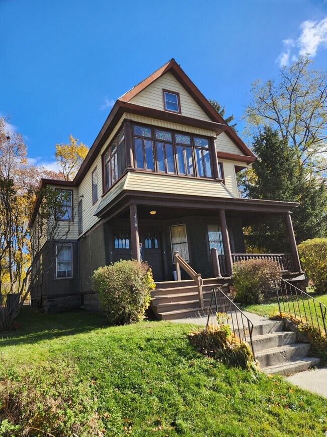 1200 Parkwood Blvd 1200 Parkwood Blvd Schenectady NY 12308