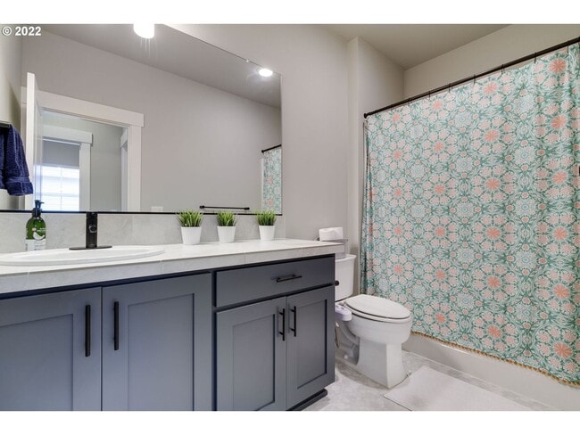 Building Photo - Beautiful Contemporary Home in Hillsboro near Reed's Crossing