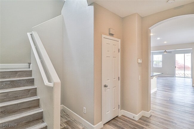 Building Photo - 2387 Brunswick Bay St