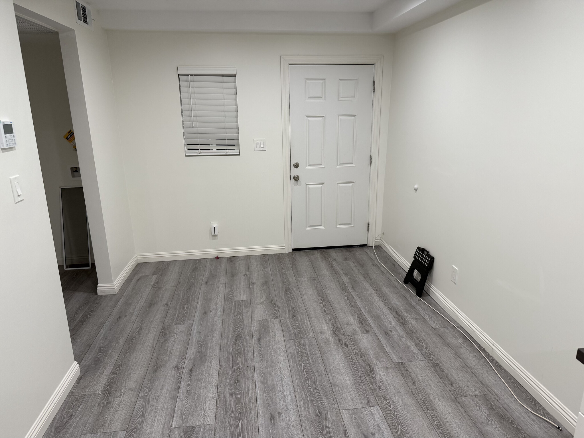 Building Photo - 6850 Quinton Ln