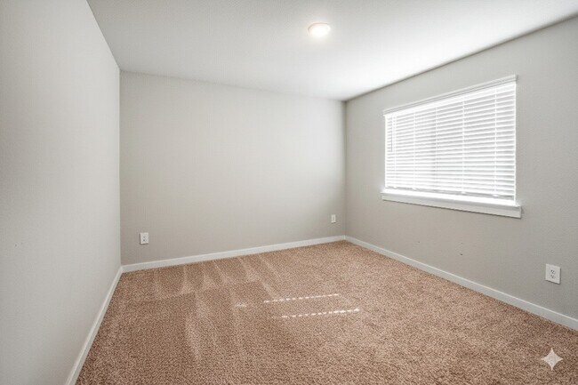 Building Photo - 12107 Bear River Dr