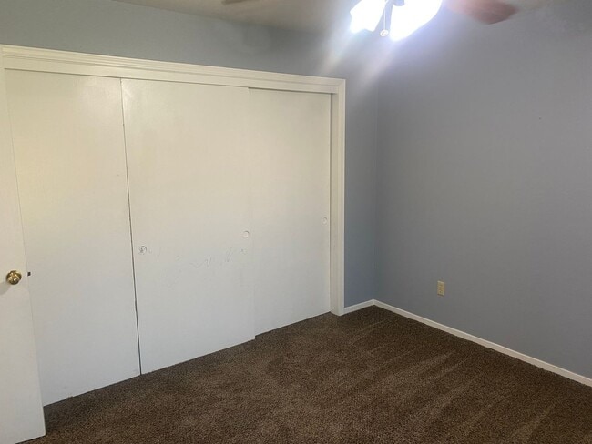 Building Photo - Home for Rent SE Area