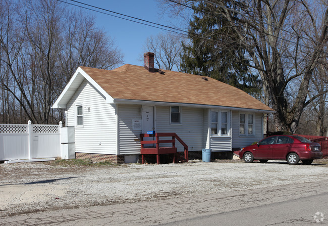 Primary Photo - Greenfield Estates Mobile Home Park