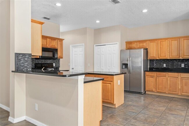 Building Photo - 13821 Amberleigh Rd