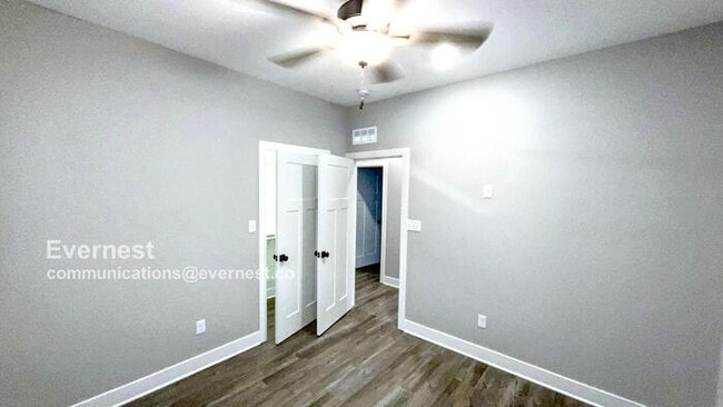 Building Photo - Charming 3-Bedroom Home with Modern Comfor...