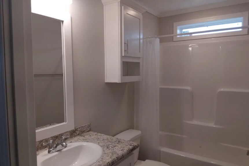 Building Photo - 37399 Sandstone Trl