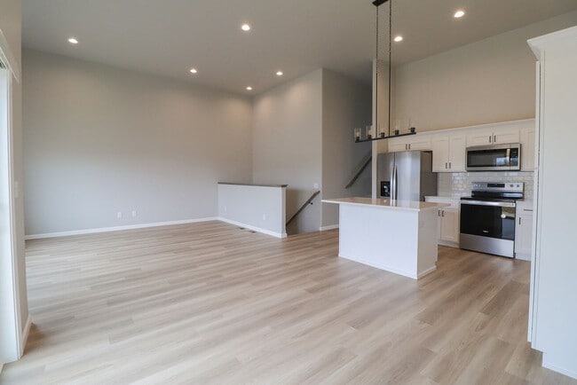 Building Photo - 6173 24th St S