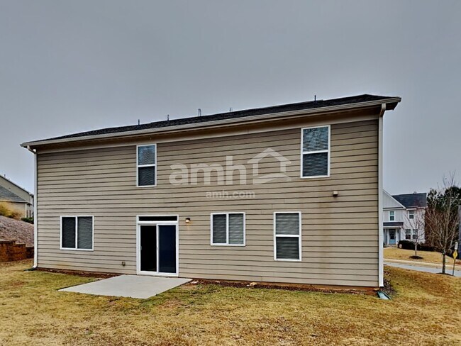 Building Photo - 804 Commerce Trl