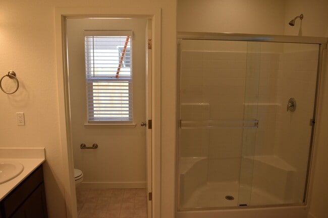 Building Photo - 4721 Irma Dr