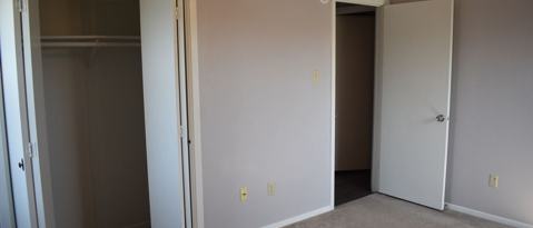 Building Photo - 2209 Lago Trail