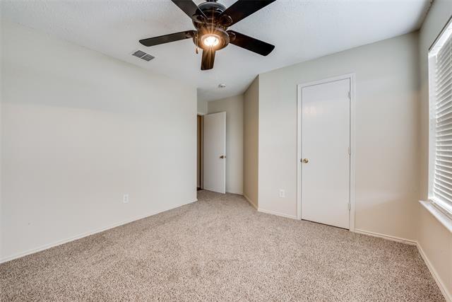 Building Photo - 1629 Thornhill Ln