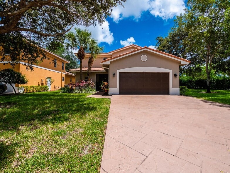 Building Photo - 6673 Eagle Ridge Dr