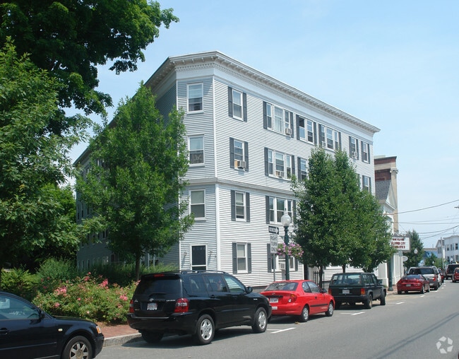 125 Main St 125 Main St Amesbury MA 01913 Apartment Finder