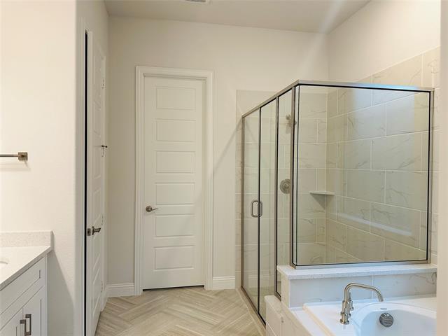 Building Photo - 1605 Hart Dr