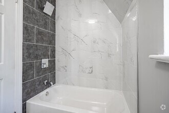 Building Photo - 85 S Lansdowne Ave