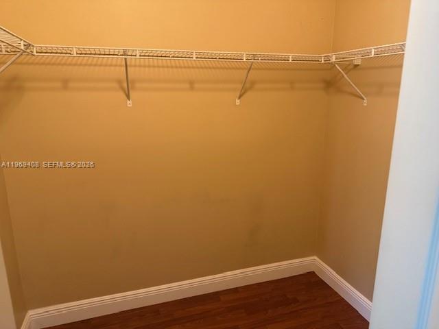 Building Photo - 2402 NE 41st Pl