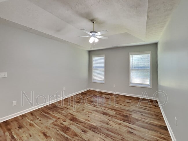 Building Photo - 114 Harper Way