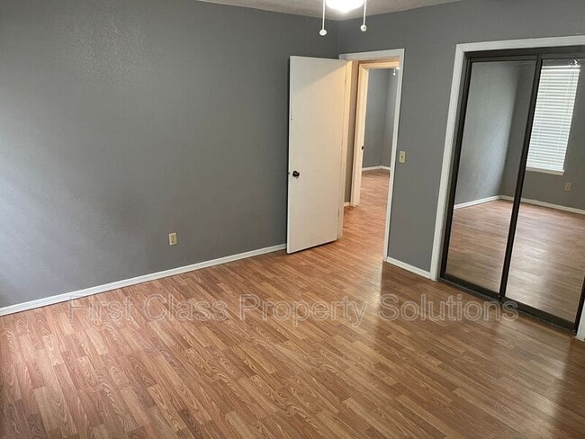 Building Photo - 4209 Willowisp Dr