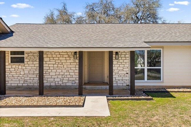 Building Photo - 60 Augusta Dr