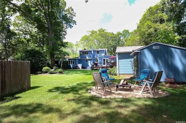 Building Photo - 53 N Evergreen Dr