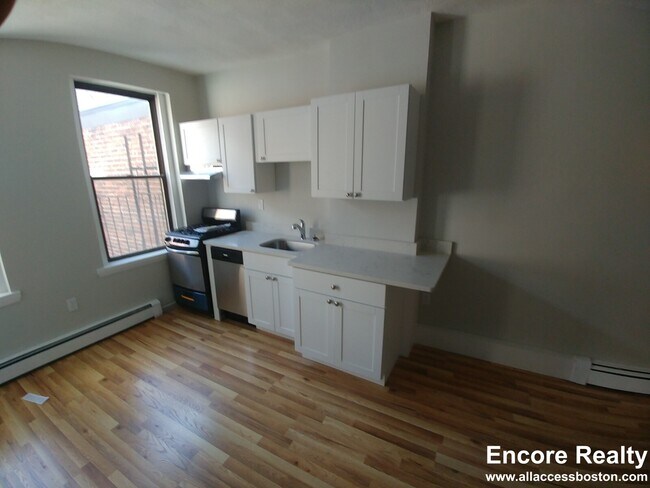 Building Photo - 21 Sheafe St