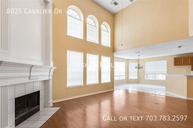 Building Photo - 8025 Cavalier Dr