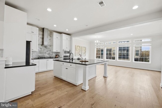 Building Photo - 42313 Impervious Terrace