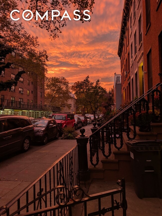 Building Photo - 149 Wyckoff St