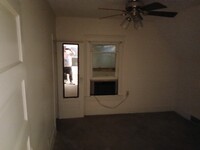 Building Photo - 1318 Clover St