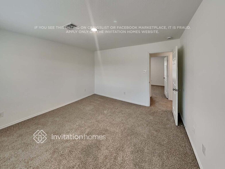 Building Photo - 22303 Stoney Ravine Dr