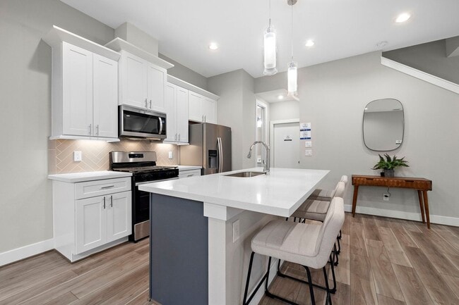 Building Photo - New construction 3 bedroom, 2.5 bathroom h...