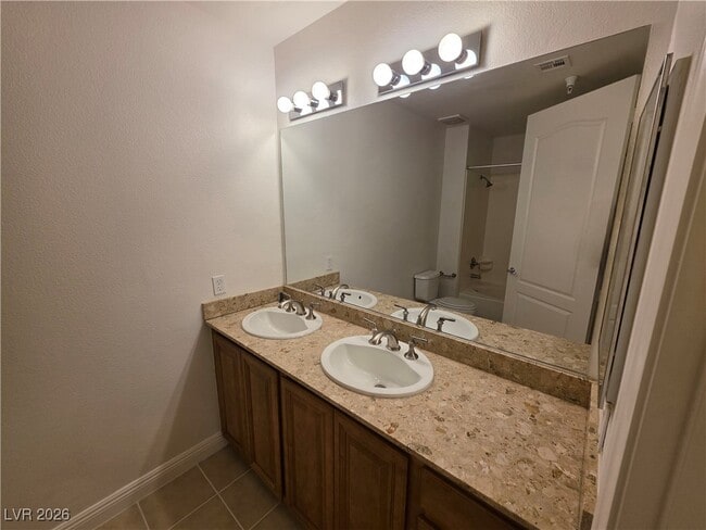 Building Photo - 62 E Serene Ave