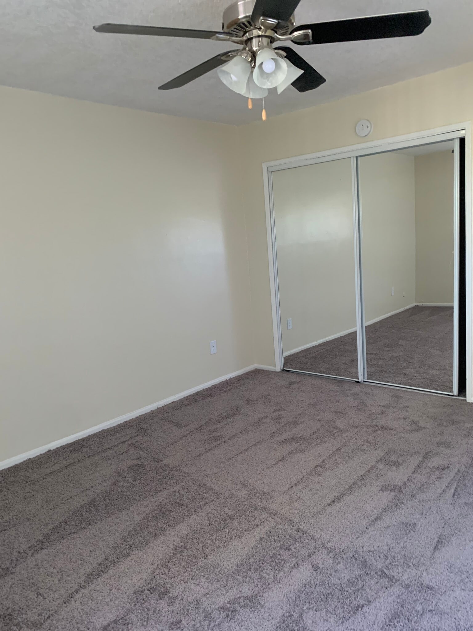 Building Photo - Executive Park Apartments