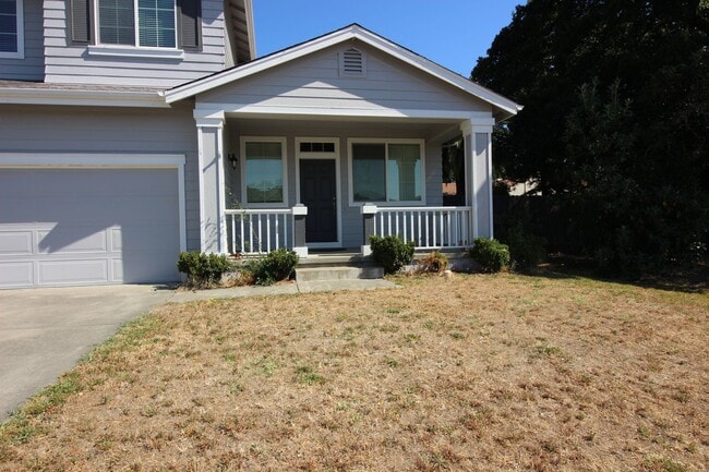 Building Photo - 4 Bedroom Home in Cloverdale
