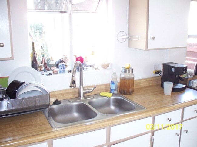 Building Photo - 4354 Coolidge Ave