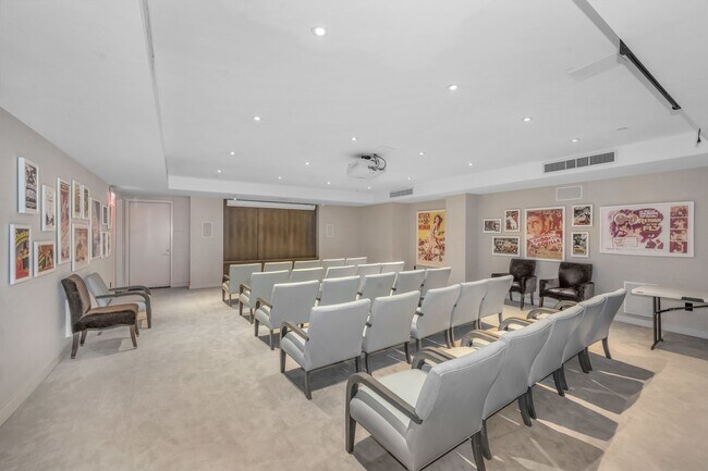 Building Photo - 22 N 6th St