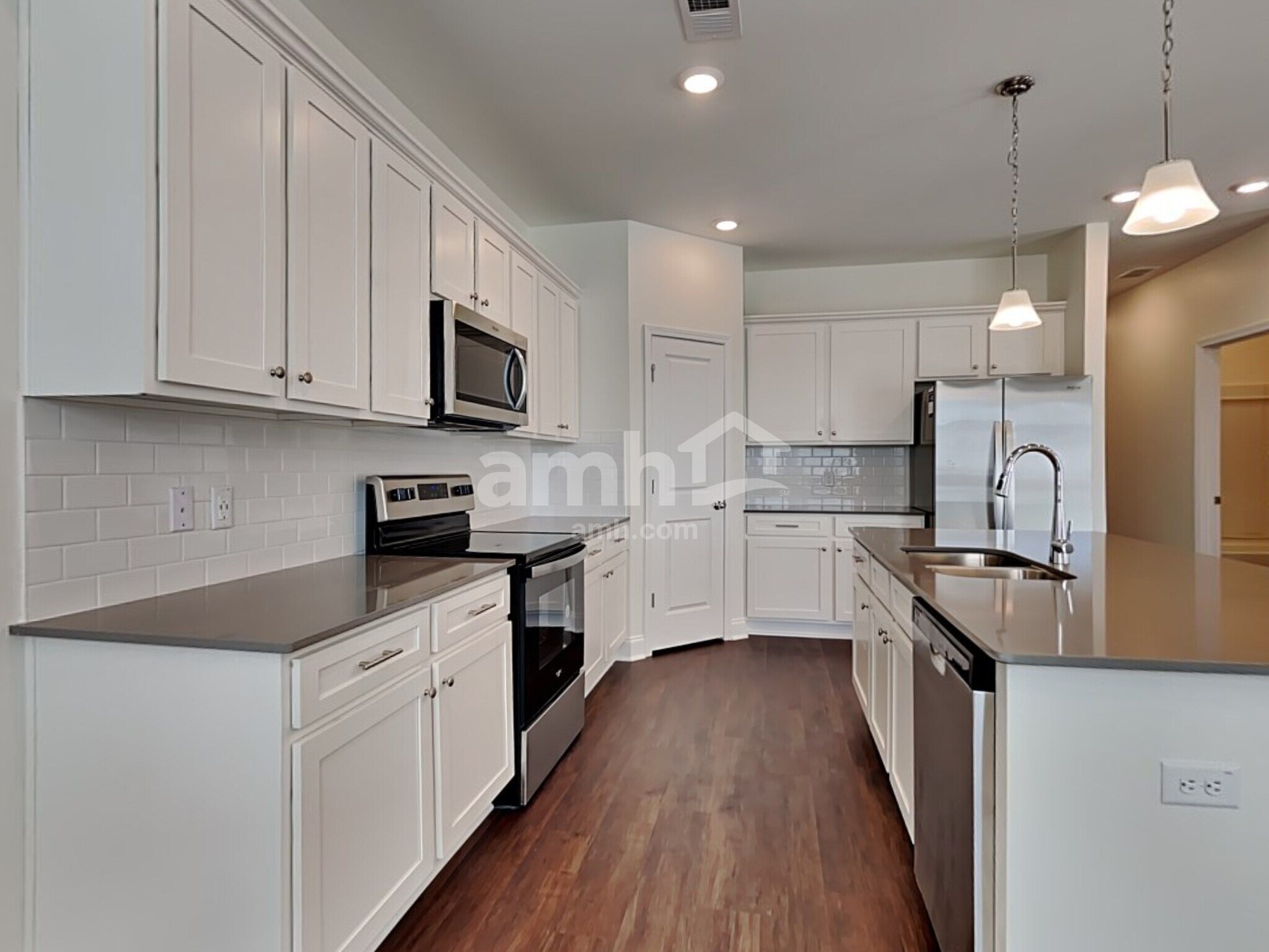 Building Photo - 120 Anthurium Dr