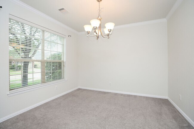 Building Photo - 24434 Ranchwood Springs Ln