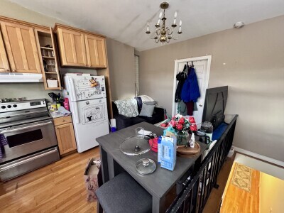 Building Photo - 21 Symphony Rd