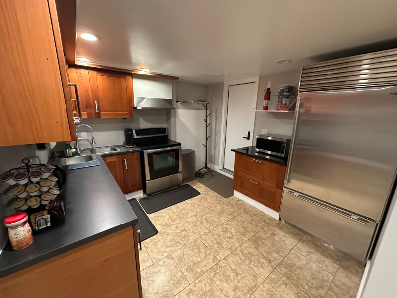 Building Photo - 3018 Parkway