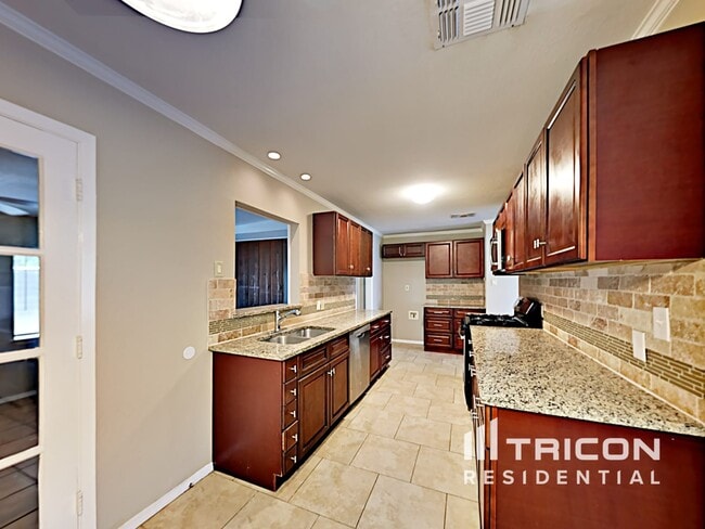 Building Photo - 235 Trudell Dr