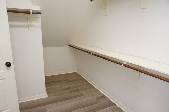 Building Photo - 6015 Mystic Berry Dr