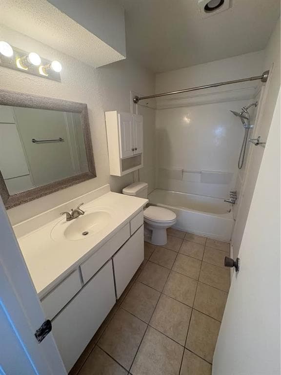 Building Photo - 4009 Hillside Dr