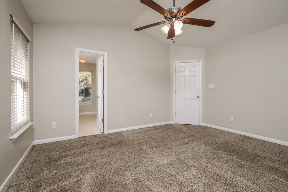 Building Photo - 3637 Pinkham Way