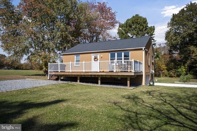 Building Photo - 11021 Bowerman Rd