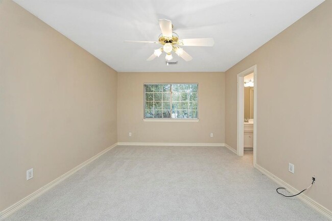 Building Photo - 22211 Mission Hills Ln